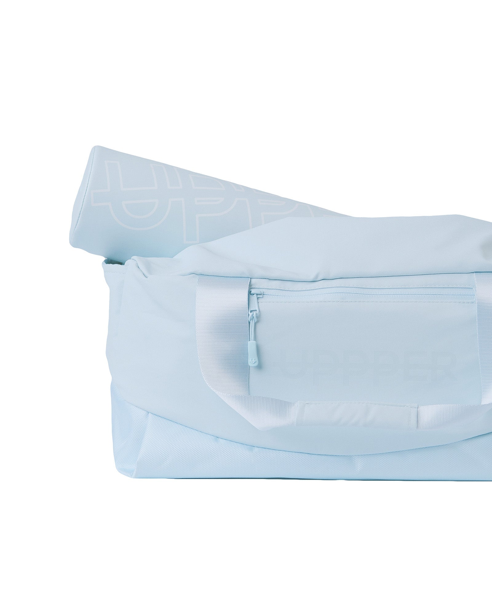 close-up of baby blue uppper gym bag zipper hardware and uppper logo detail