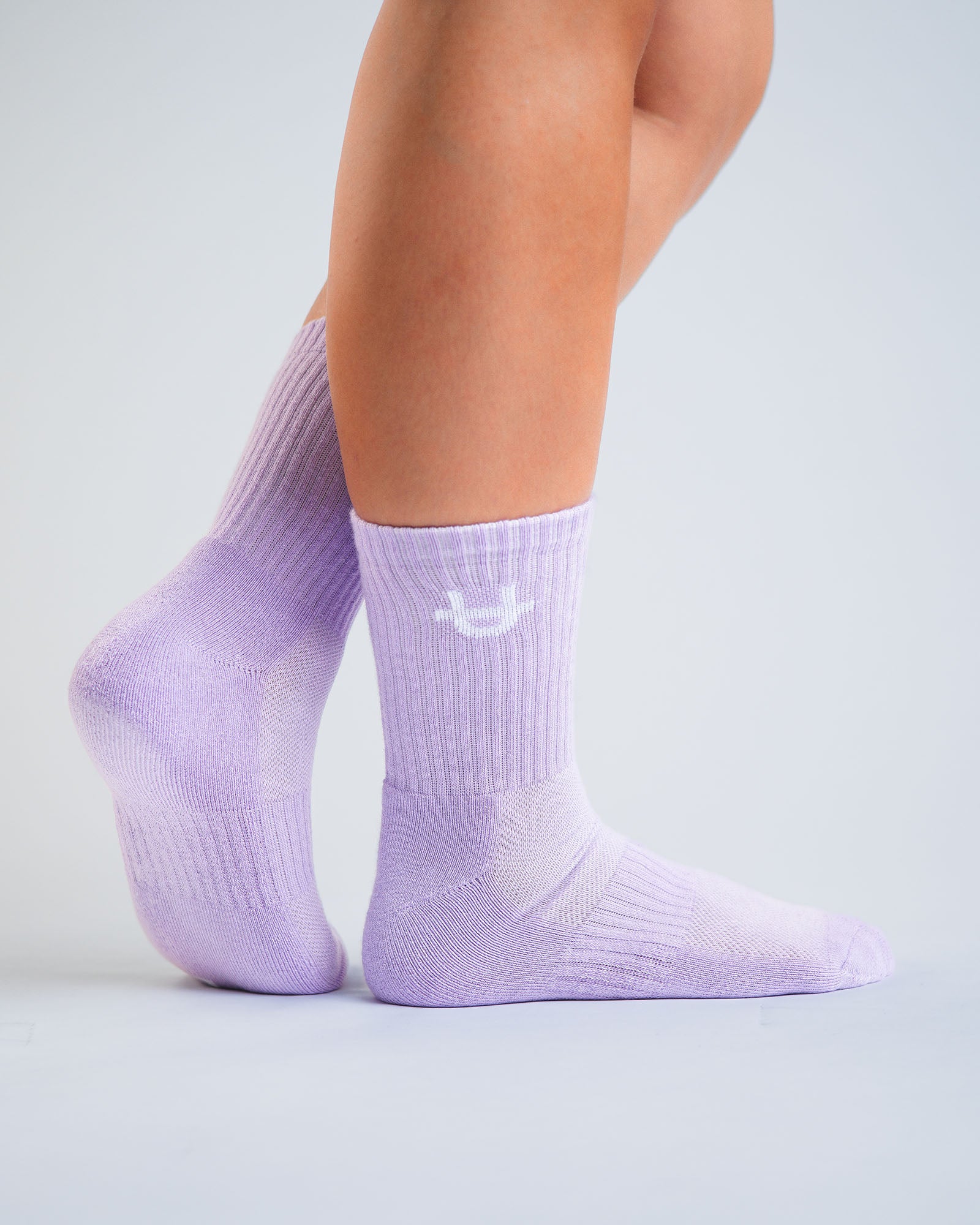lavender uppper crew socks detail view
